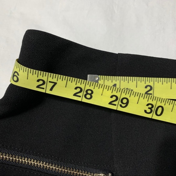 H&M Black Pencil Skirt With Zipper Detail - Picture 15 of 15